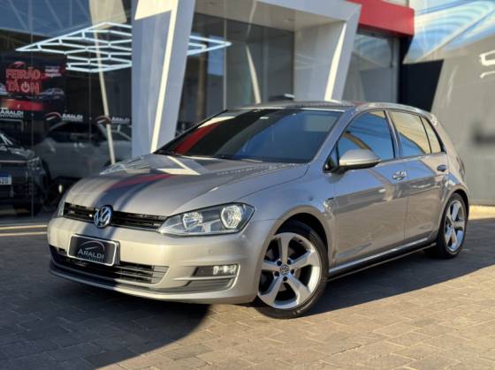 VOLKSWAGEN GOLF 1.6 MSI COMFORTLINE 16V TOTAL FLEX 4P MANUAL